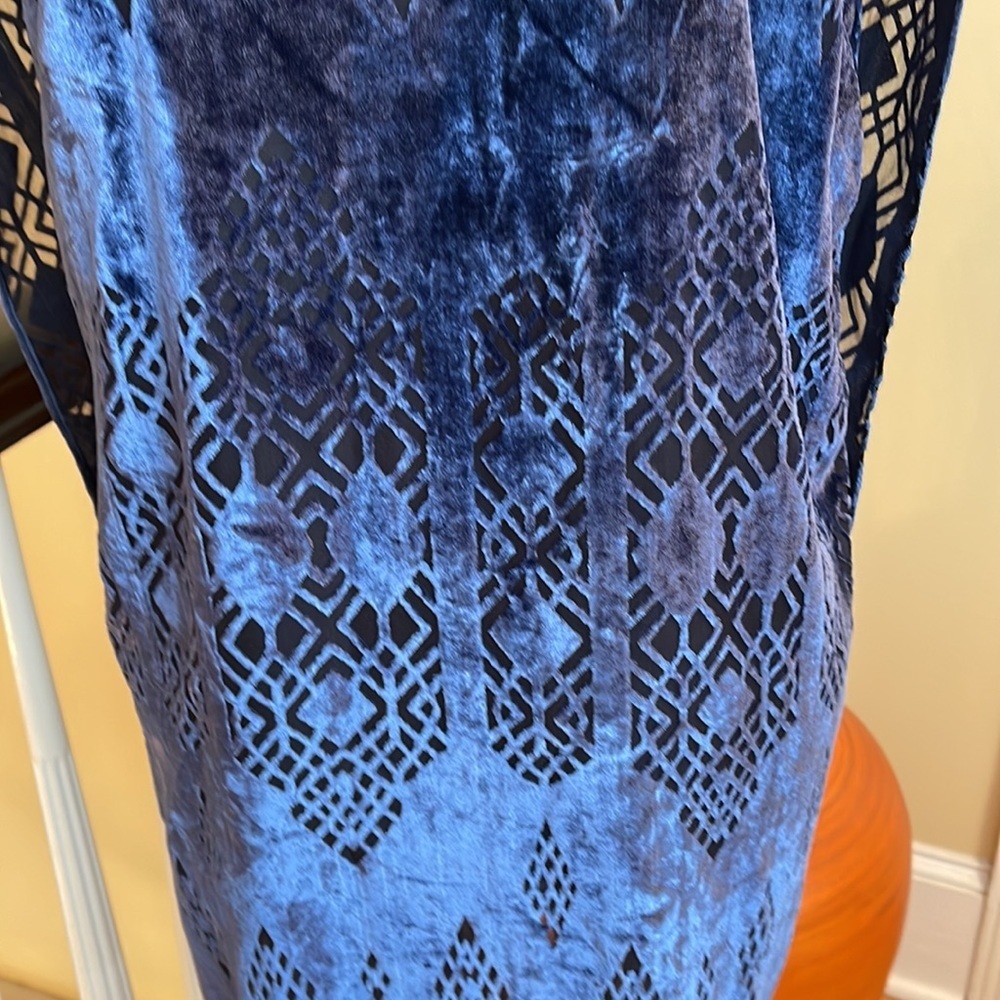 Anthropology Nomad Morgan Carper Blue Velvet Dress With Black Lining. Made Usa